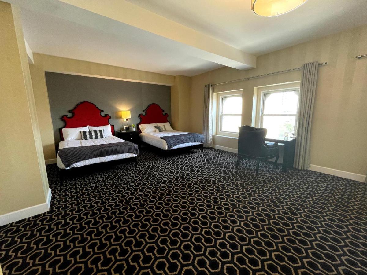 Trinity By Luxurban Hotel